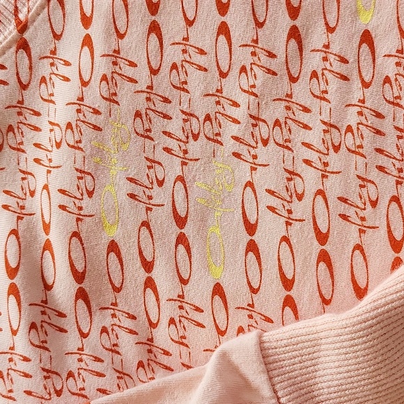 Oakley Shirt - Picture 7 of 7